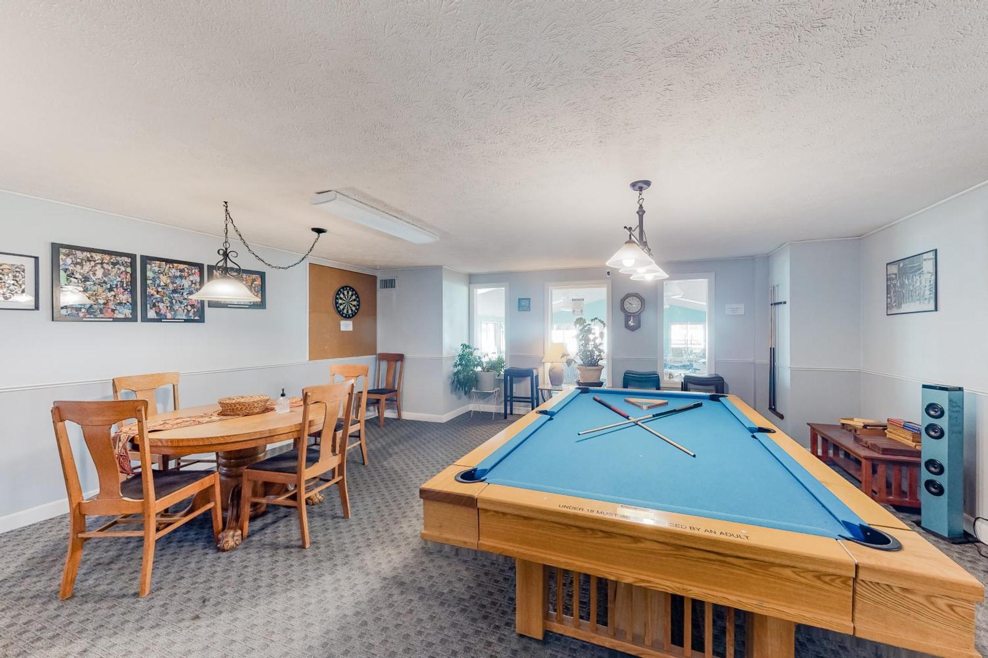 ウェルズWellington Manorアパートメント 部屋 写真
